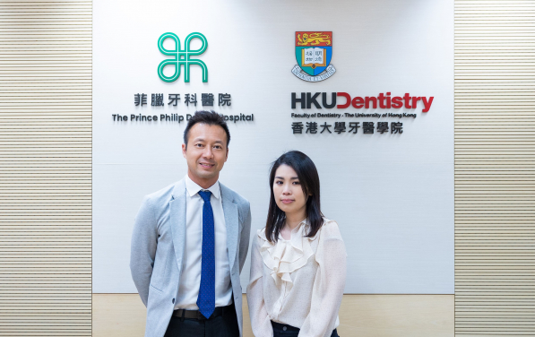 香港大學牙醫學院口腔頜面外科研究團隊梁耀殷醫生(左) 和 王萃苗小姐比較了下顎前突症病人分別接受口內垂直支骨切開術（IVRO）和矢狀支骨切開術（SSRO） 手術治療後的生活質素(QoL)變化。
 